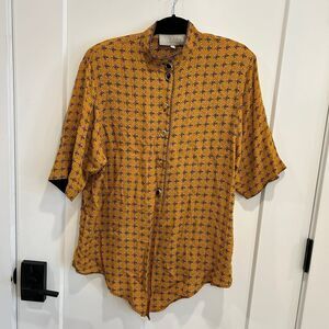 Platinum by Dorothy Schoelen Floral Print Rayon Blouse Gold Button Women M